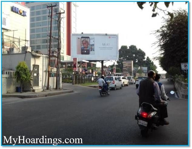 OOH Advertising Lucknow, Outdoor publicity companies Lucknow, Unipole Agency in Lucknow
